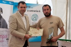 Carlos Area campeón gallego pequeñas aves
