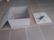 caja transporte mensajeria pequeña 37x37x29.jpg